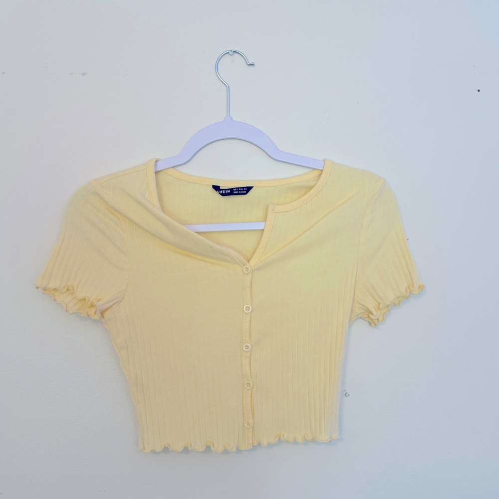 yellow cropped button up